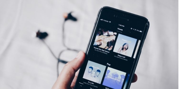 How to Create an Audio Streaming App in 2021?