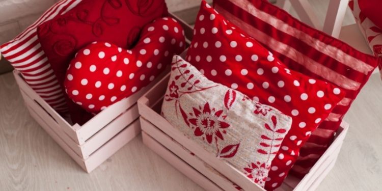 Pillow Boxes - Modify your Packaging Requirements