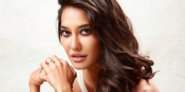 Biography of Lisa Haydon