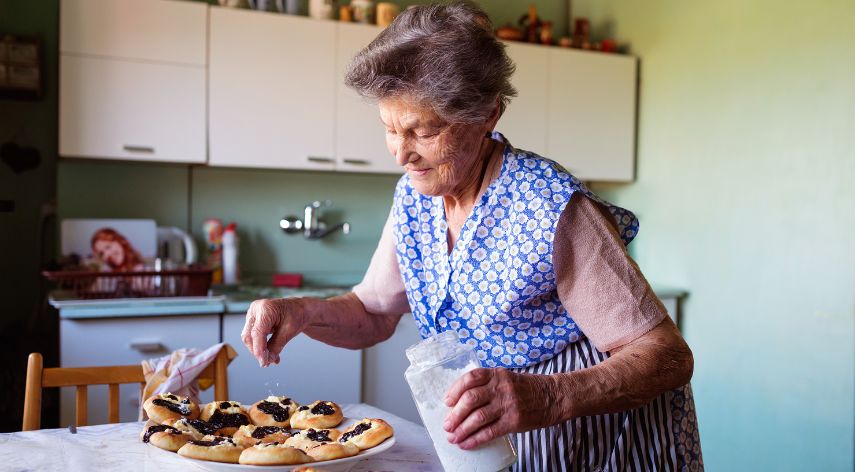The Benefits of Baking for Seniors