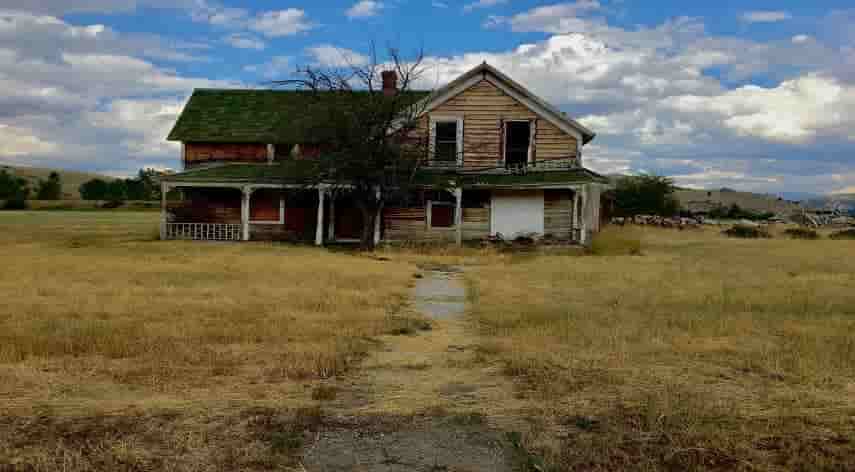 Old Run Down House